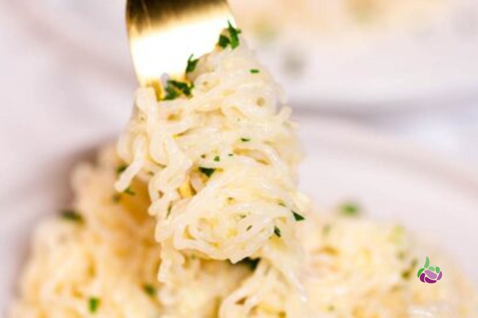 Garlic butter shirataki noodles